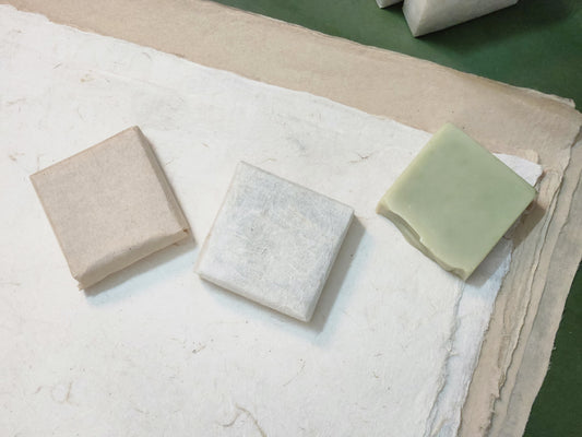 Giấy Dó Việt Nam: Sự Kết Tinh Của Trí Tuệ Và Kỹ Thuật